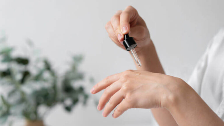 2025 保濕精華液推薦品牌